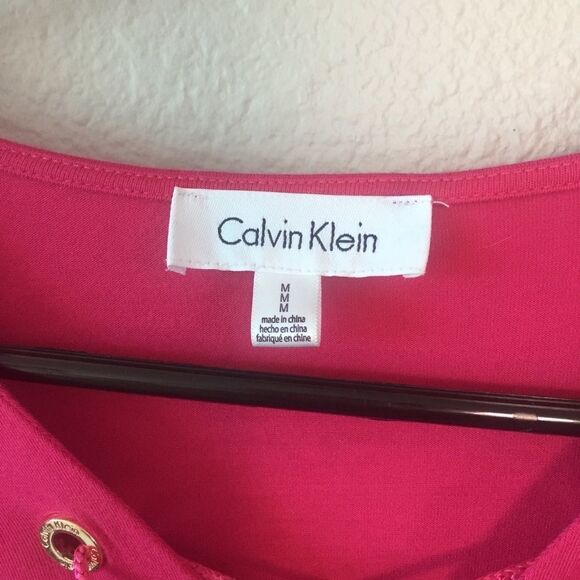 Like new Calvin Klein blouse - Picture 4 of 10